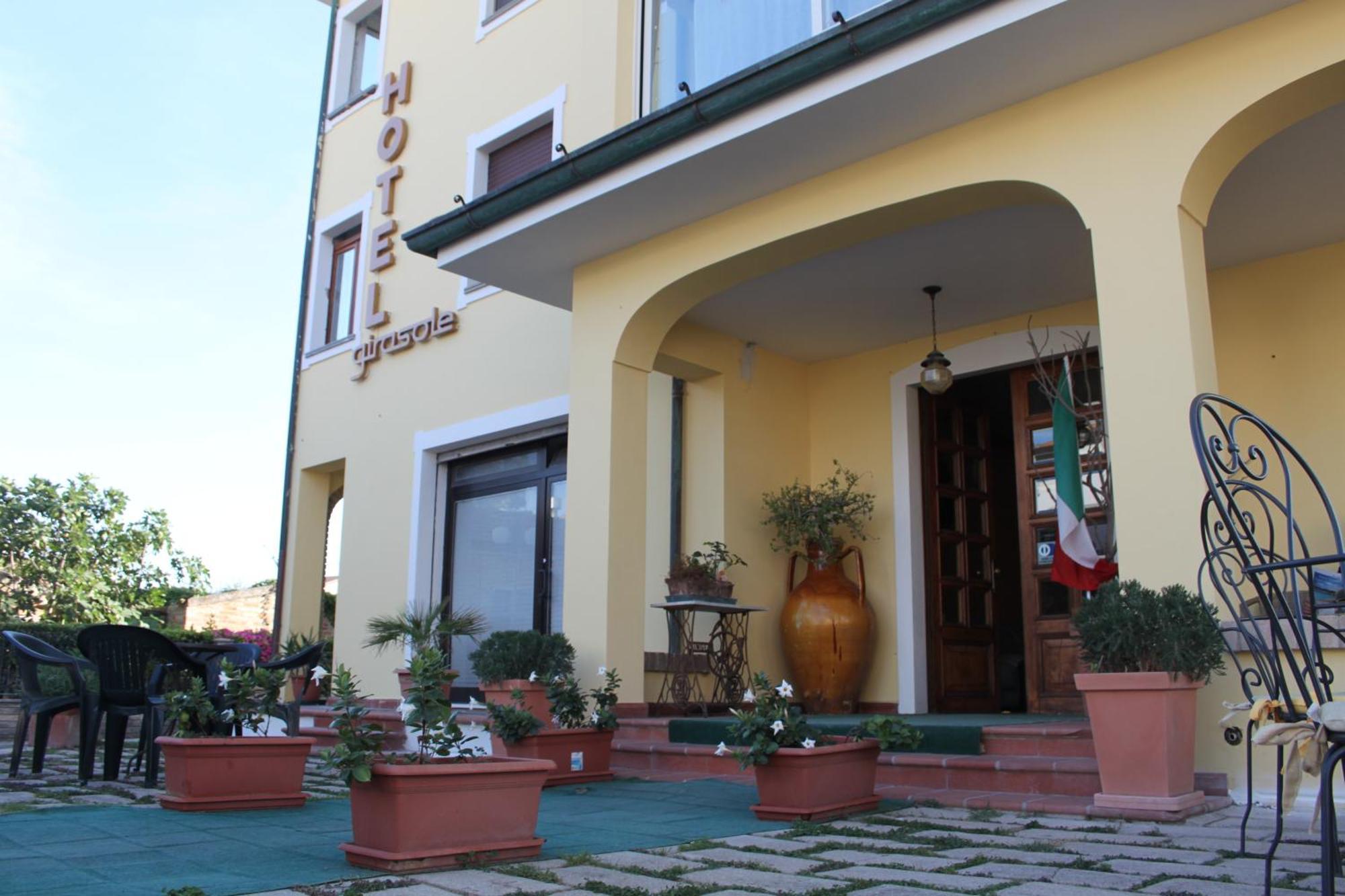 Hotel Girasole Civitanova Marche Εξωτερικό φωτογραφία